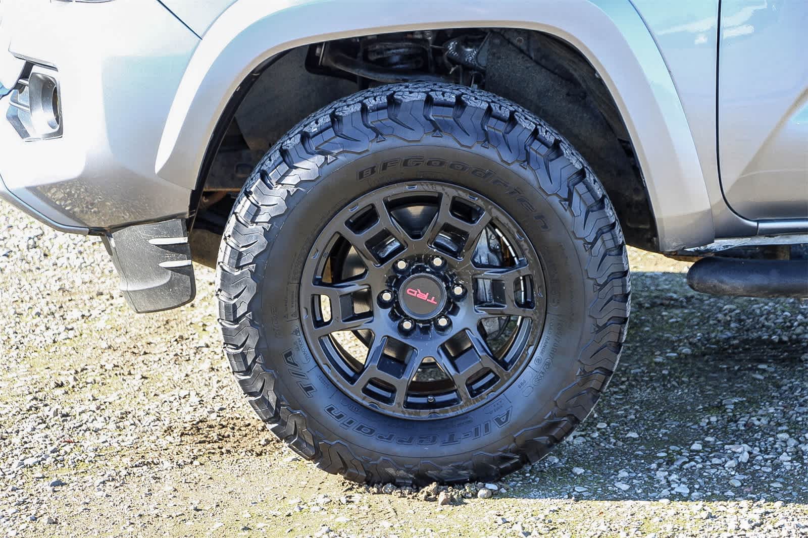 Thumbnail: 2020 Toyota Tacoma - 9