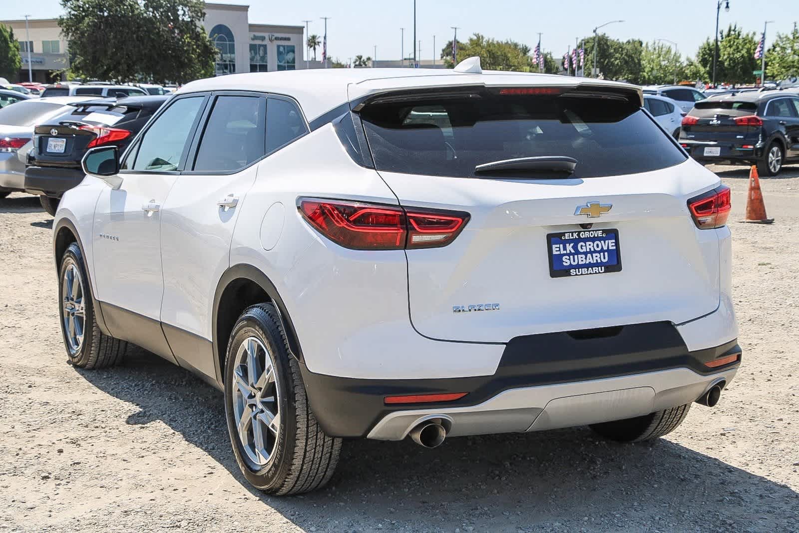 Thumbnail: 2023 Chevrolet Blazer - 2