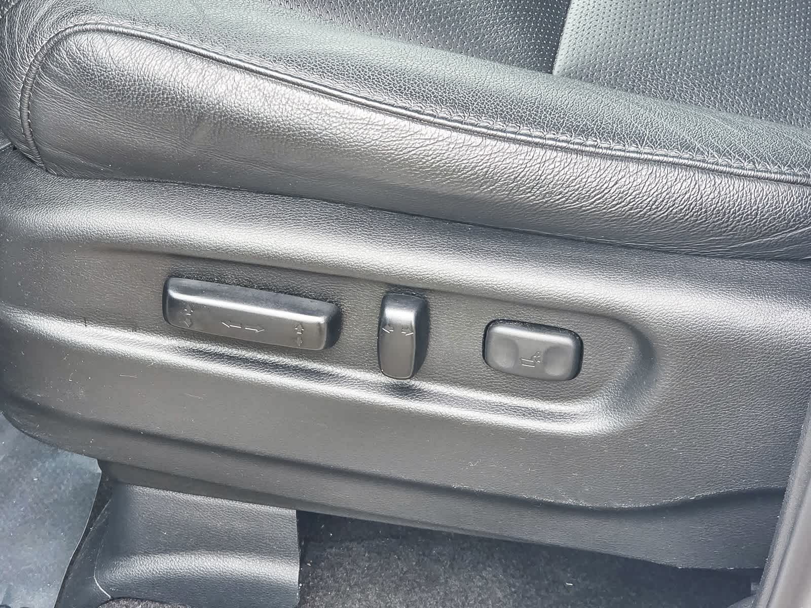 Thumbnail: 2023 Honda Passport - 16