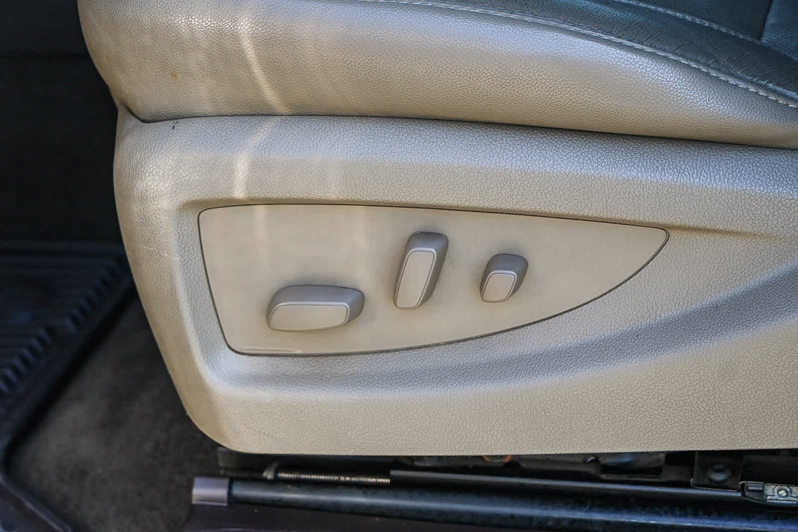 Thumbnail: 2016 GMC Sierra 2500 - 17