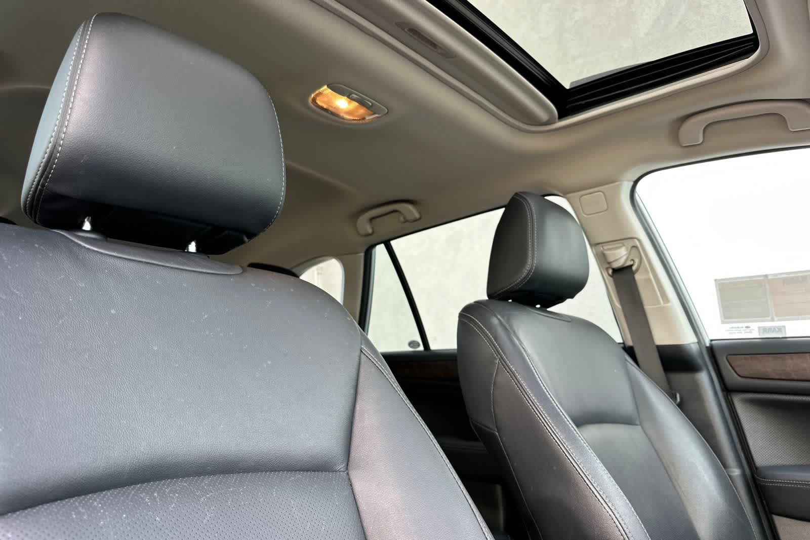 Thumbnail: 2016 Subaru Outback - 18