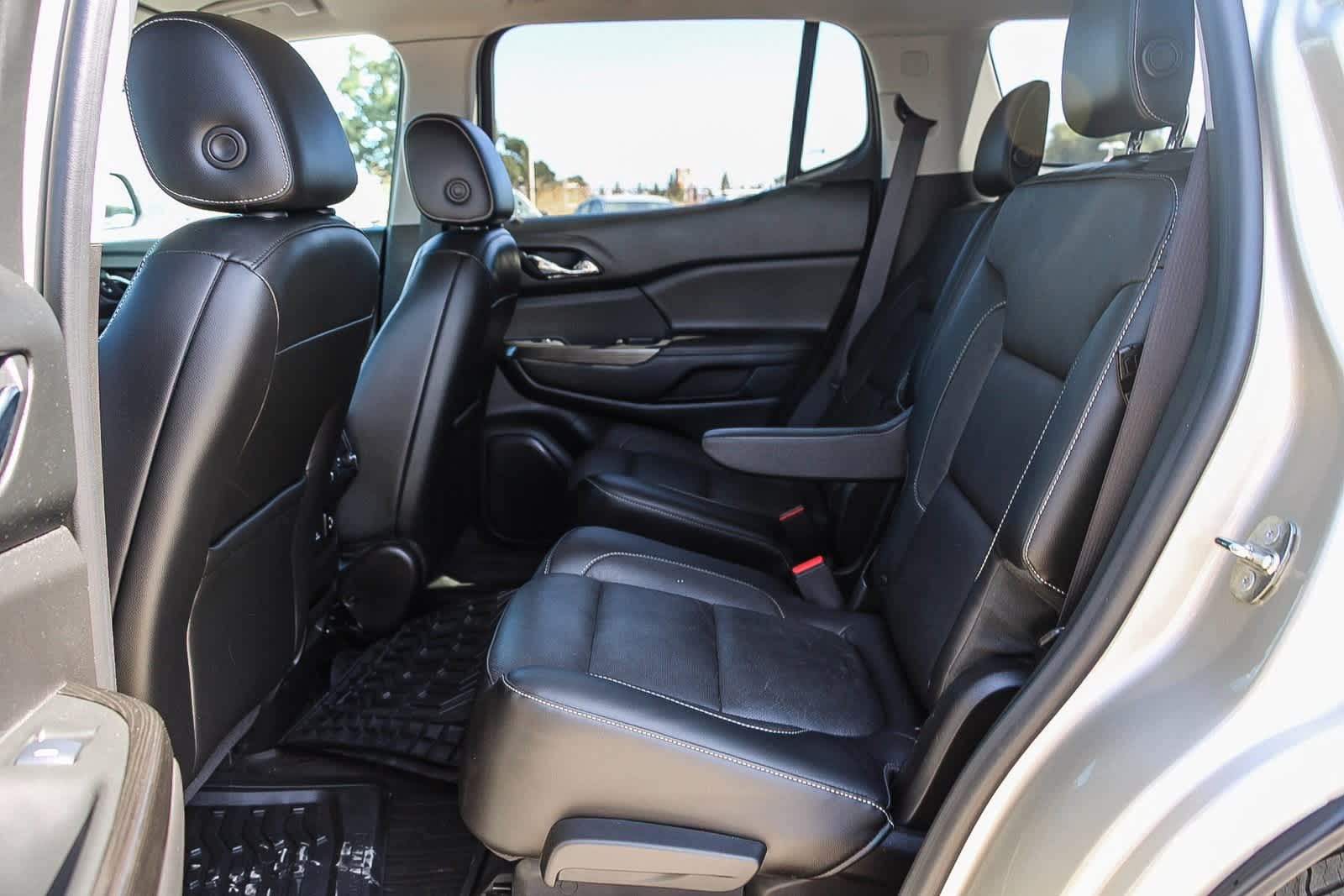 Thumbnail: 2017 GMC Acadia - 18