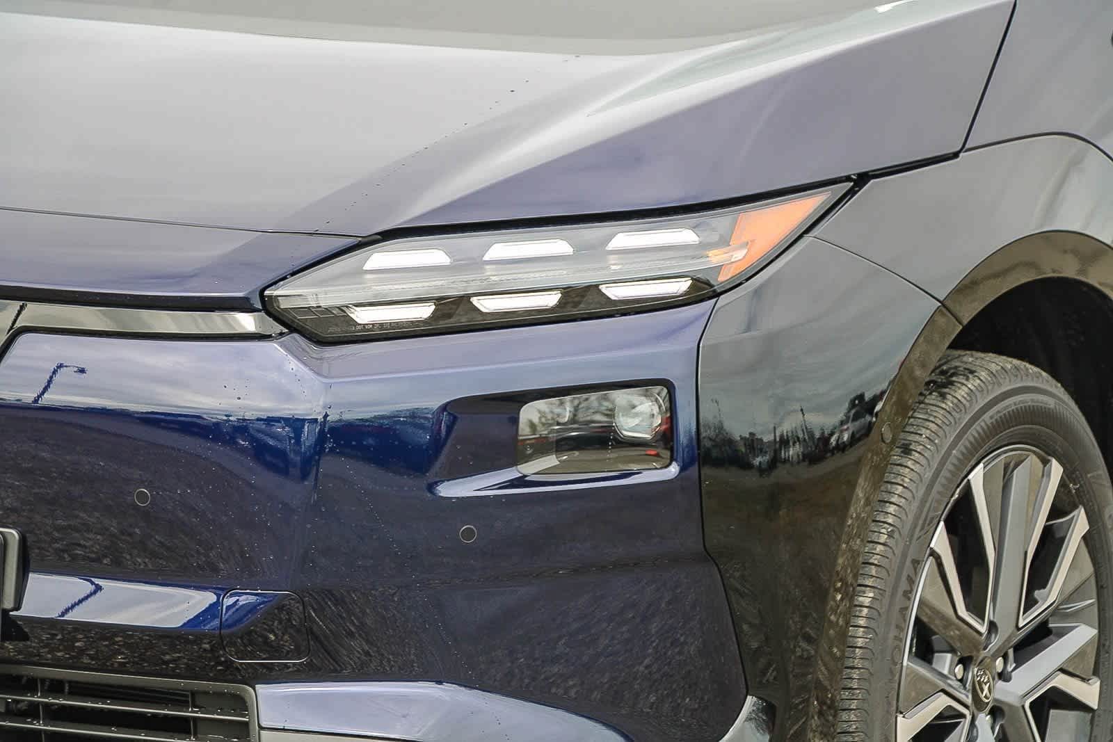 Thumbnail: 2026 Subaru Solterra - 8