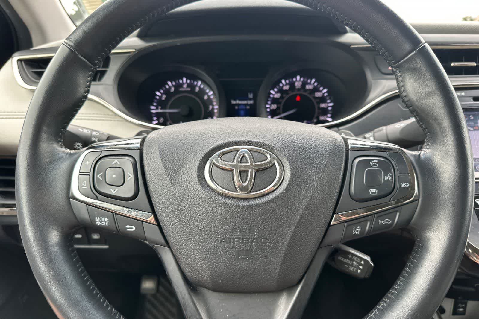 Thumbnail: 2018 Toyota Avalon - 25