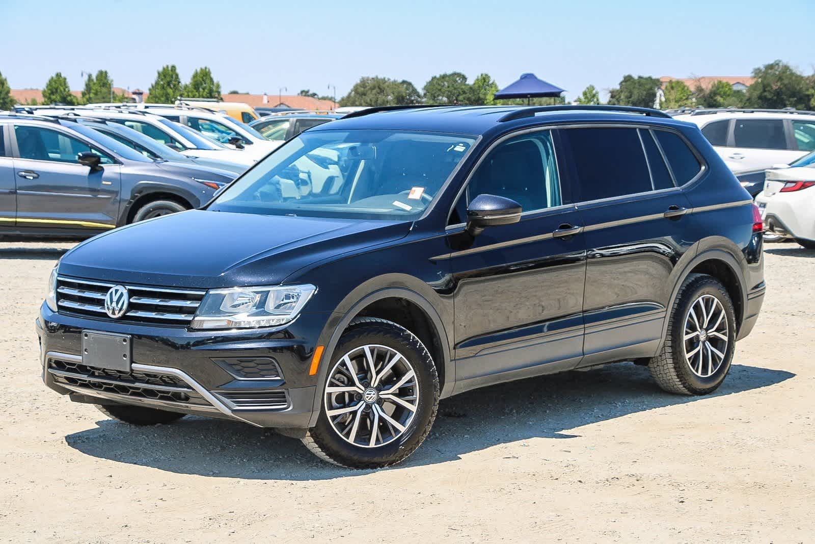 Thumbnail: 2021 Volkswagen Tiguan - 1