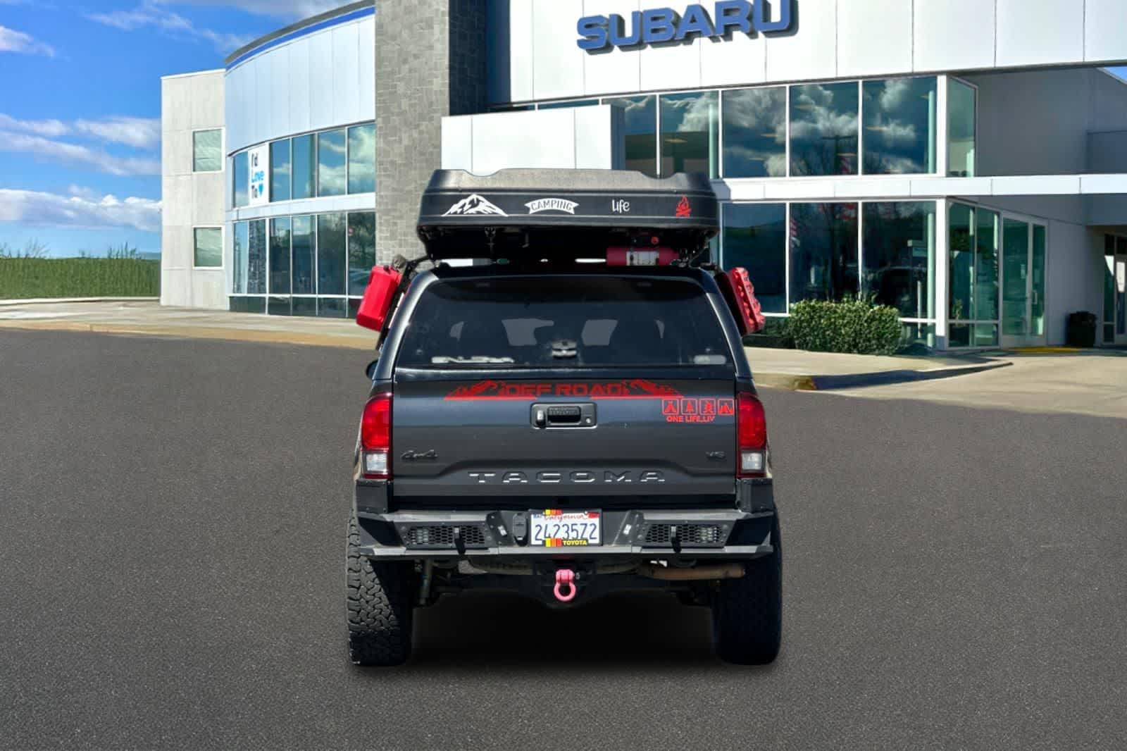 Thumbnail: 2020 Toyota Tacoma - 7