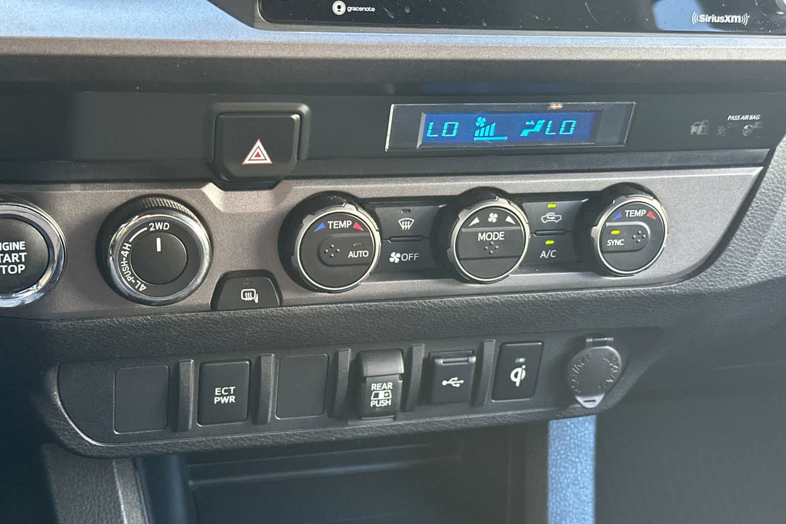 Thumbnail: 2022 Toyota Tacoma - 21