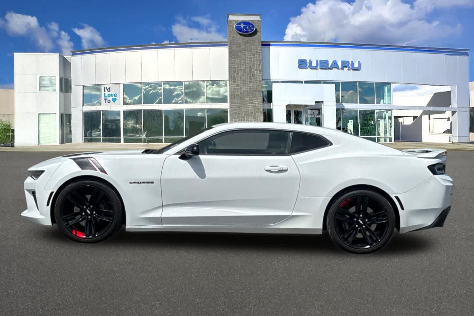 Thumbnail: 2018 Chevrolet Camaro - 9