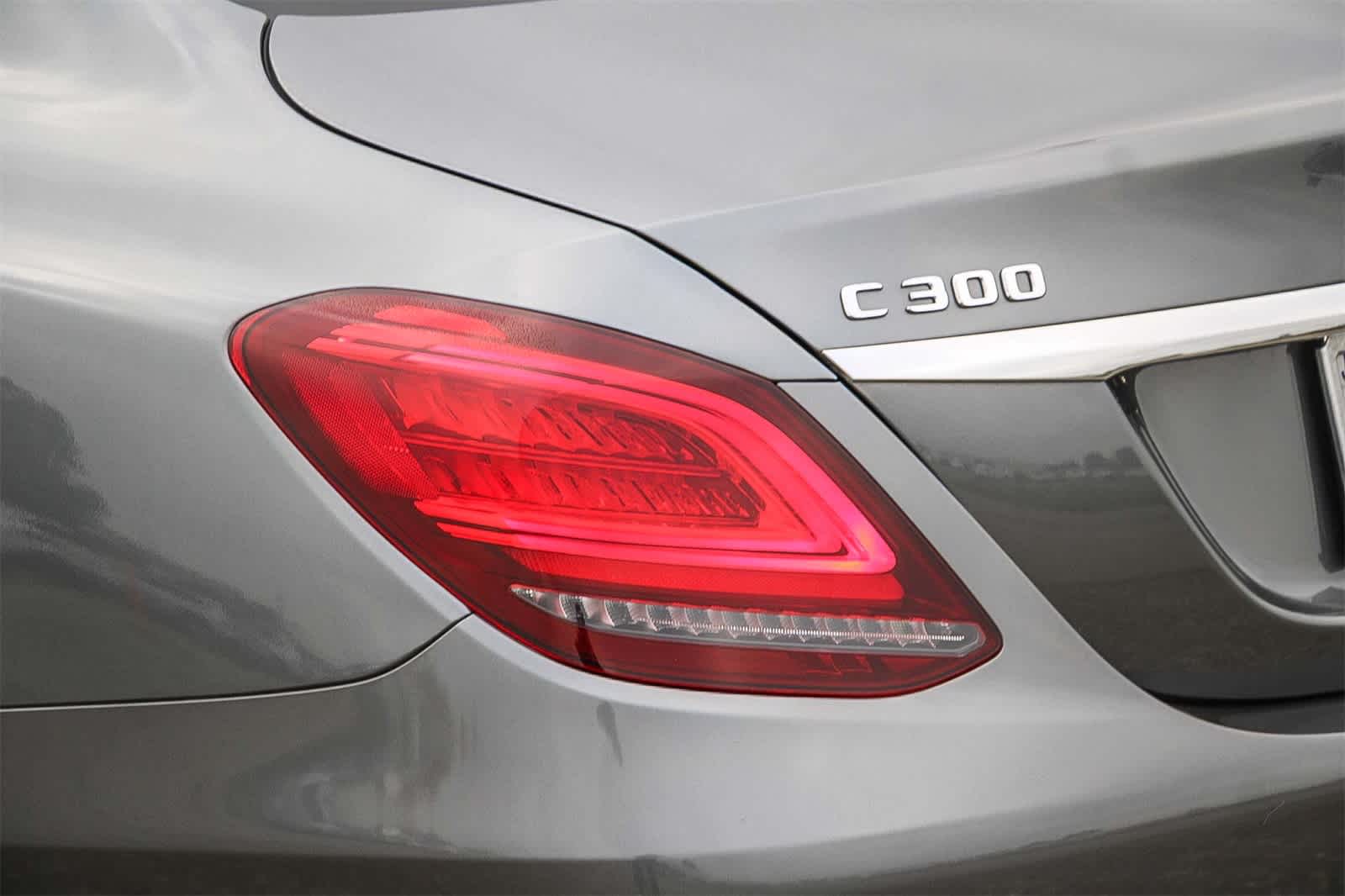 Thumbnail: 2021 Mercedes-Benz C-Class - 11