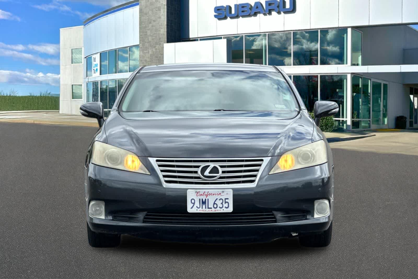 Thumbnail: 2010 Lexus ES - 10