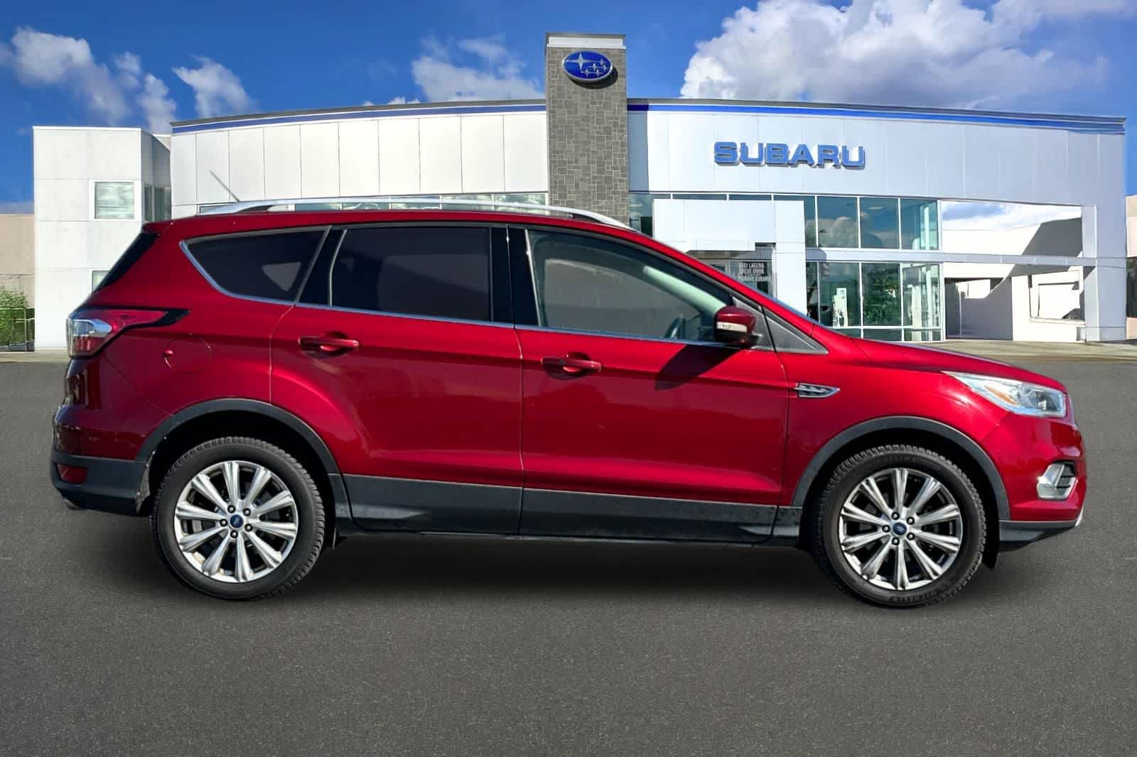 Thumbnail: 2017 Ford Escape - 6