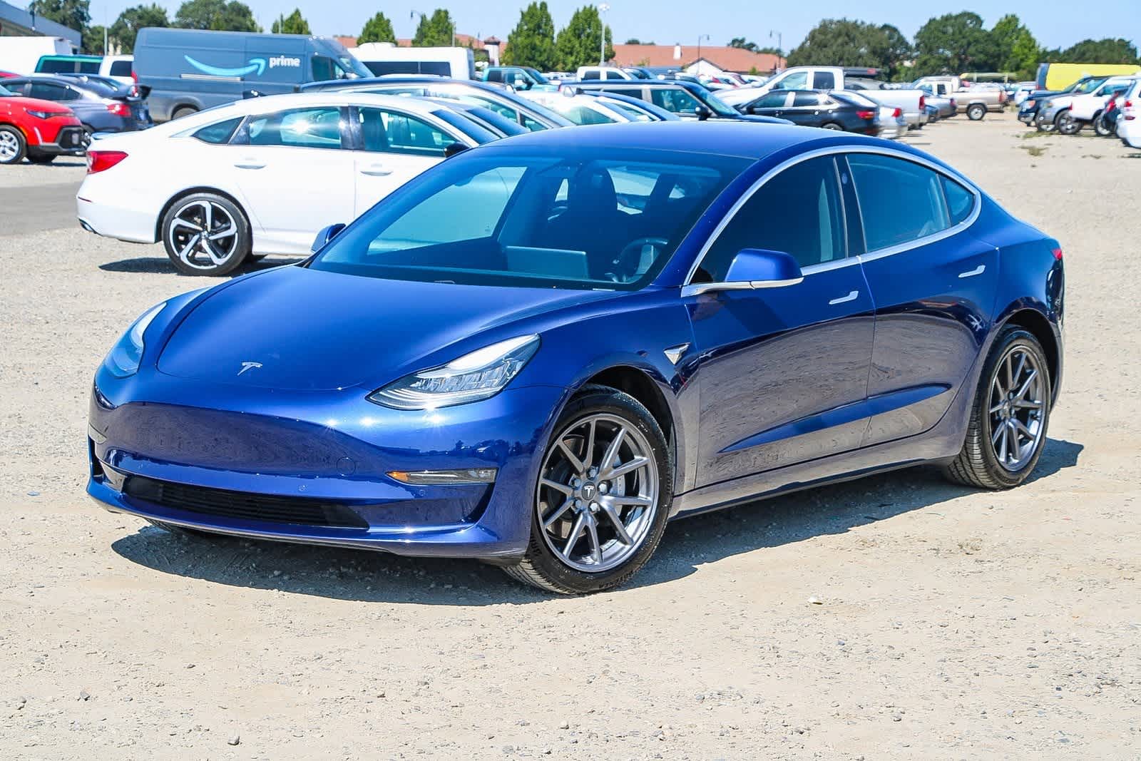 2018 Tesla Model 3 Mid Range -
                  Elk Grove, CA