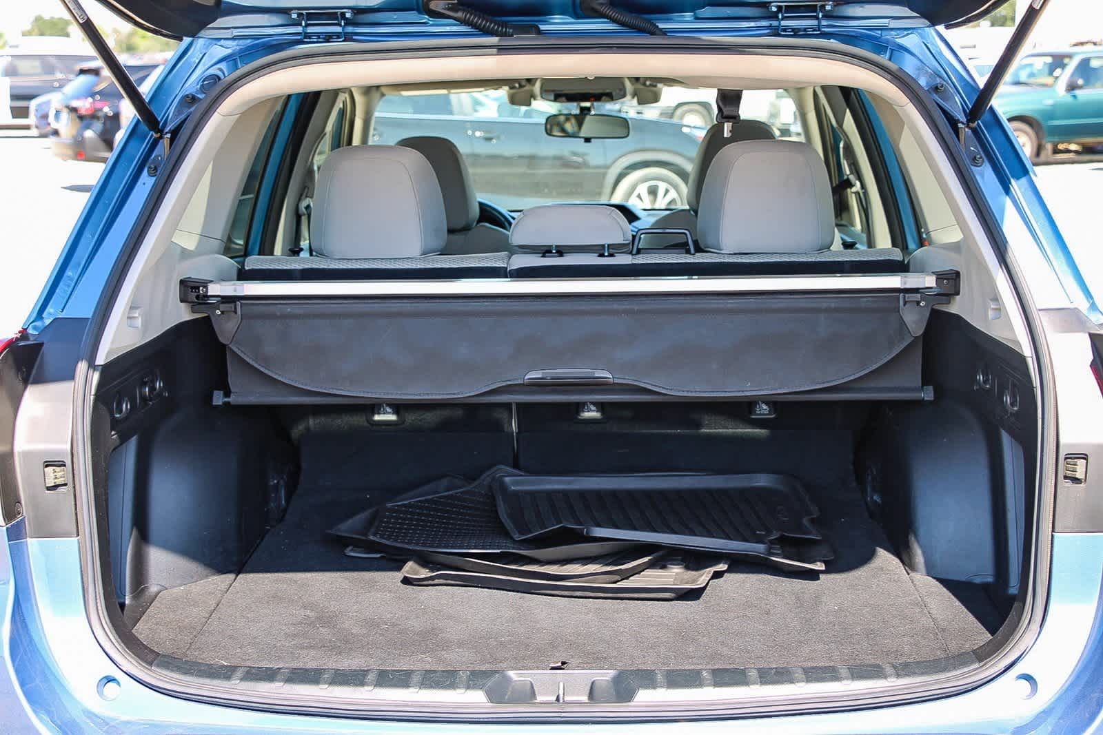 2020 Subaru Forester Premium 25