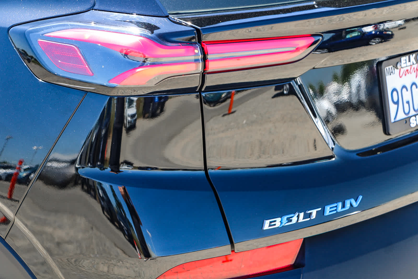 Thumbnail: 2023 Chevrolet Bolt EUV - 11