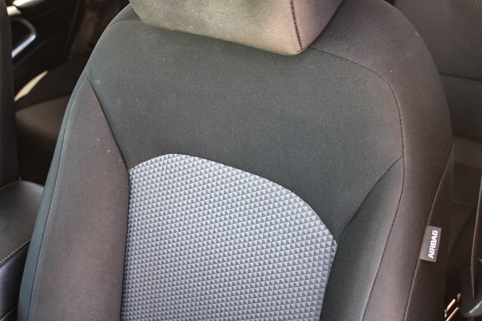 2023 Kia Soul LX 23