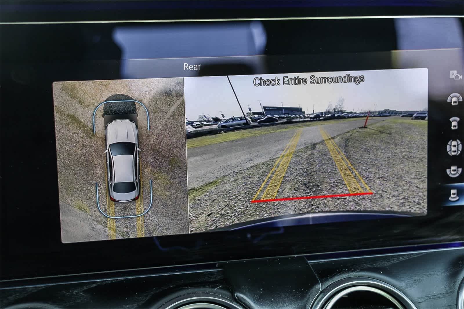 Thumbnail: 2021 Mercedes-Benz E-Class - 19