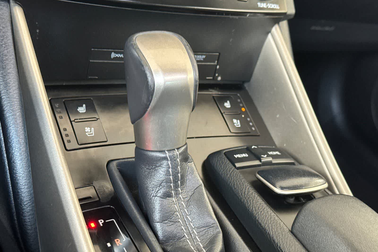 Thumbnail: 2014 Lexus IS - 22