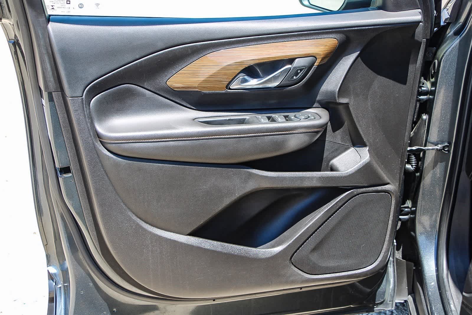 Thumbnail: 2019 GMC Terrain - 19