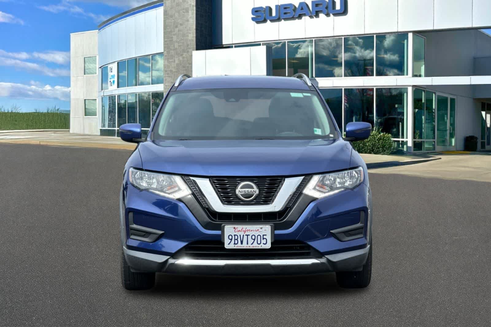 Thumbnail: 2020 Nissan Rogue - 10