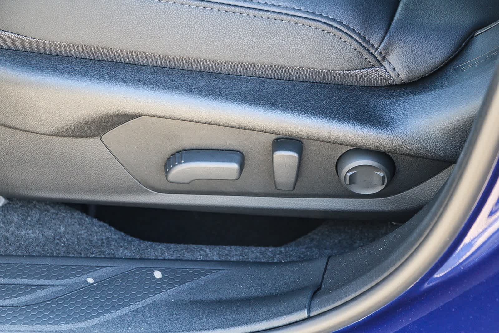 Thumbnail: 2026 Subaru Outback - 18