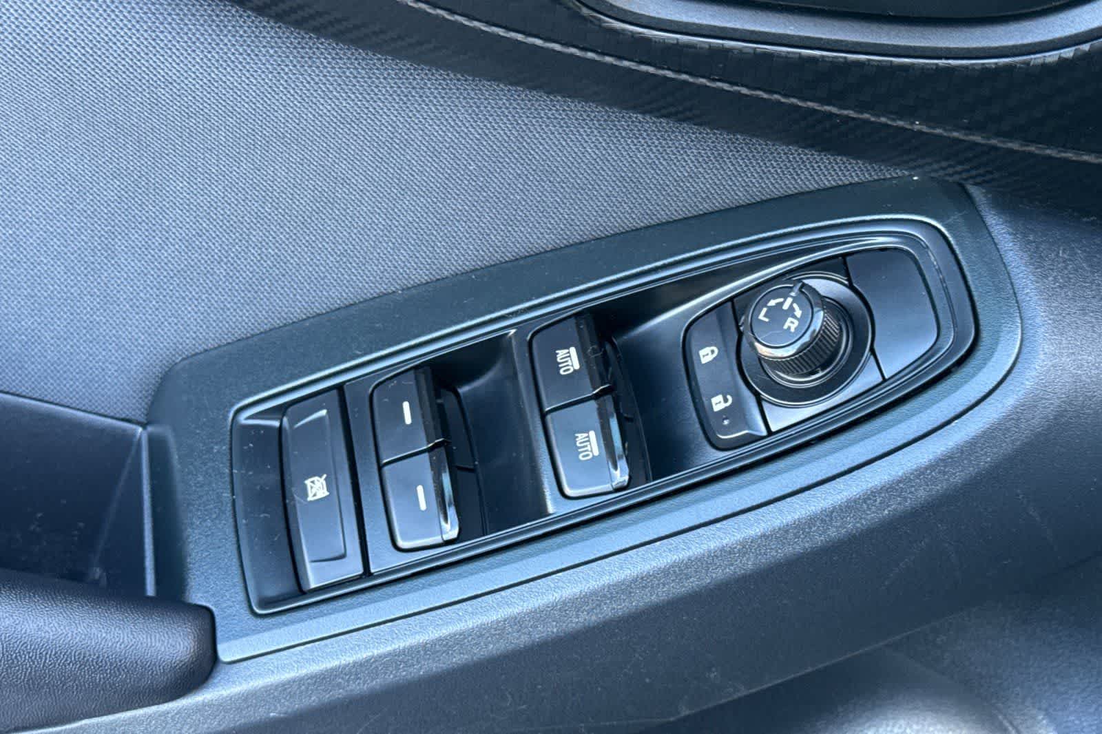 Thumbnail: 2019 Subaru Crosstrek - 13