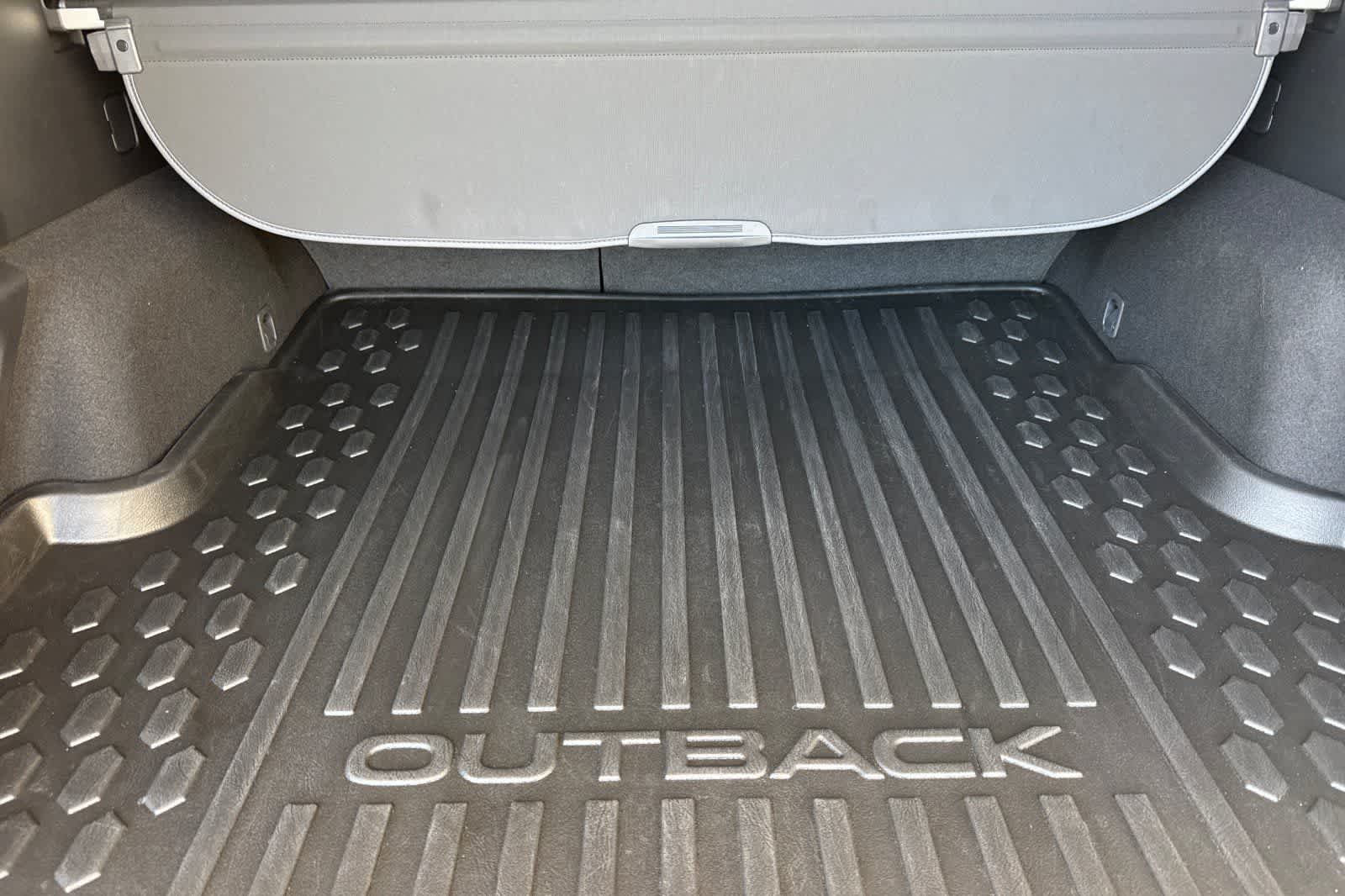 Thumbnail: 2025 Subaru Outback - 16
