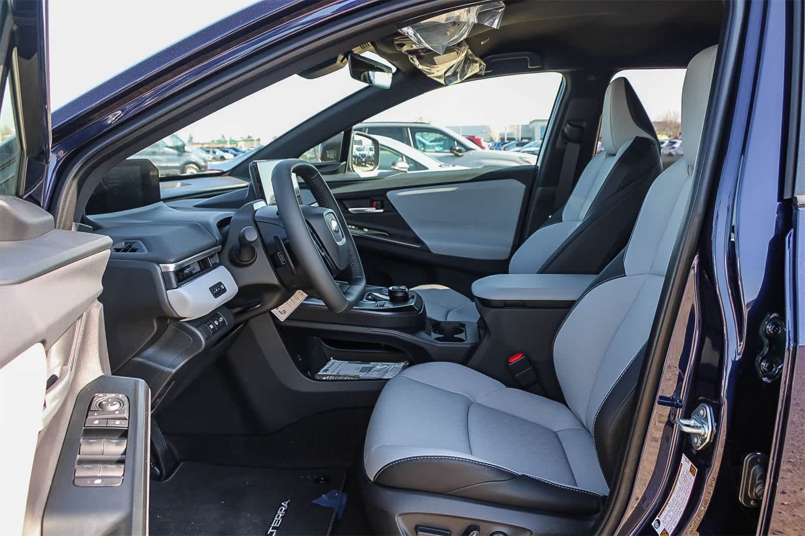 Thumbnail: 2026 Subaru Solterra - 17