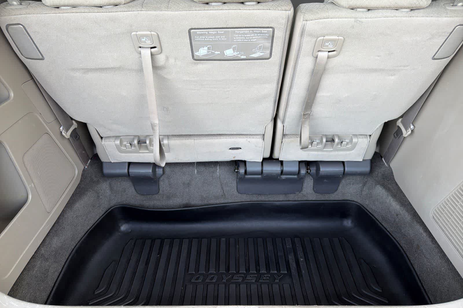 Thumbnail: 2015 Honda Odyssey - 16