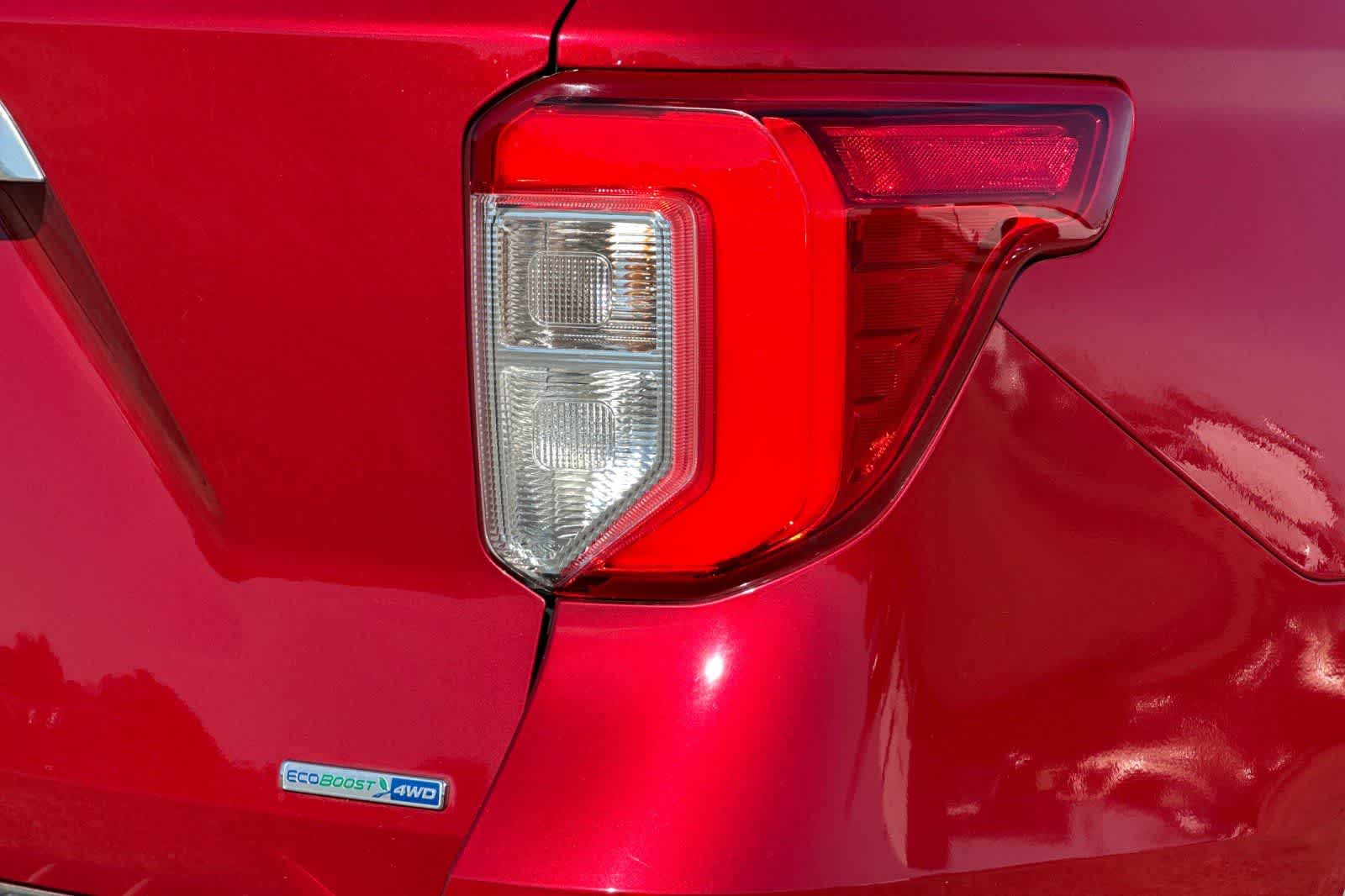Thumbnail: 2020 Ford Explorer - 33