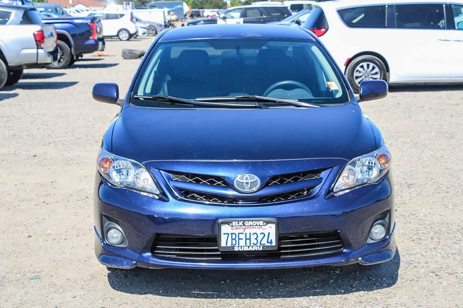 Thumbnail: 2013 Toyota Corolla - 6