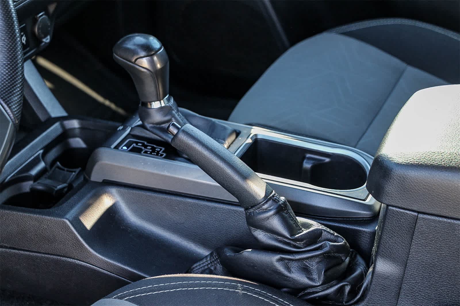 Thumbnail: 2020 Toyota Tacoma - 19