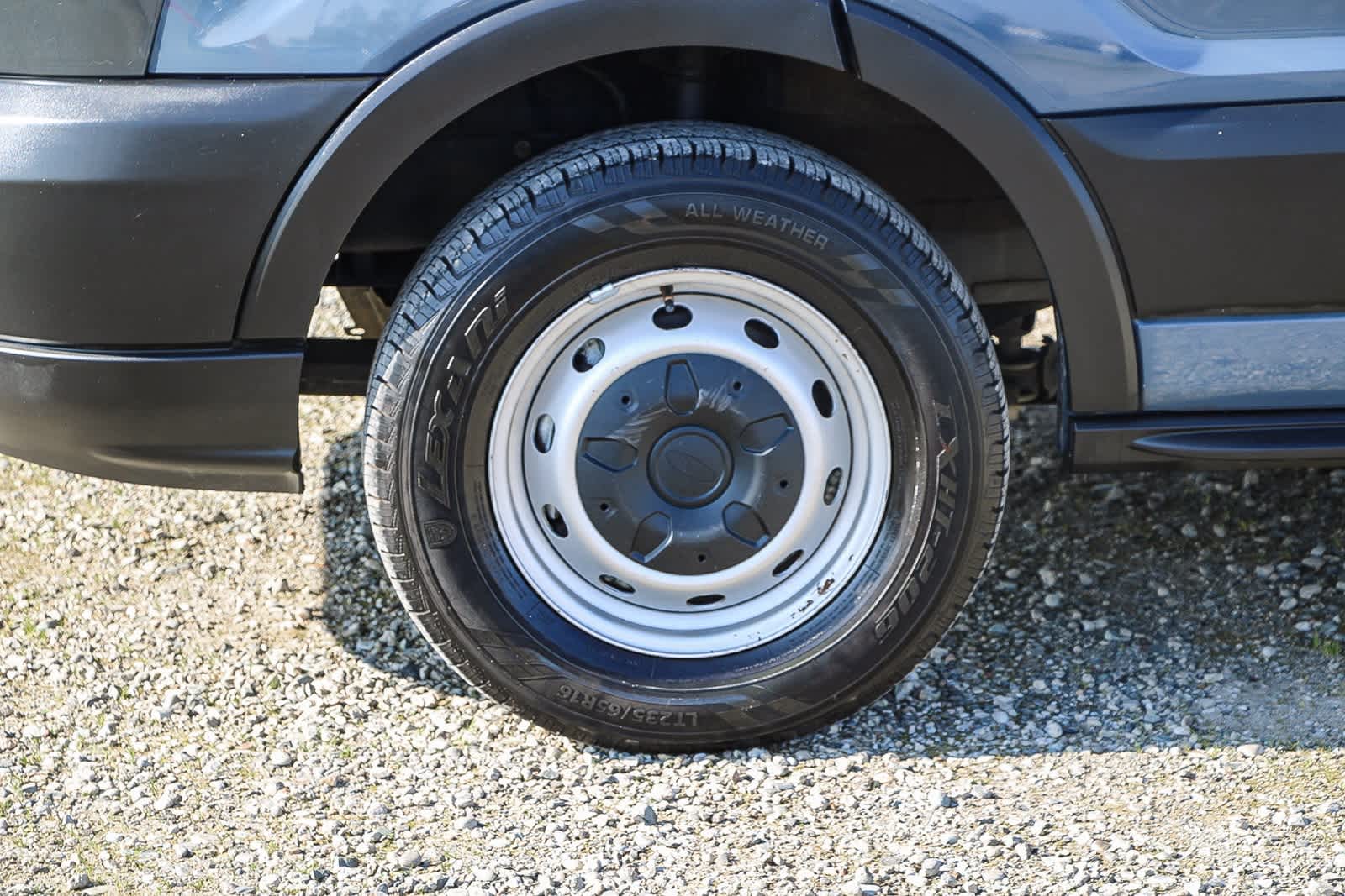 Thumbnail: 2019 Ford Transit Series - 9