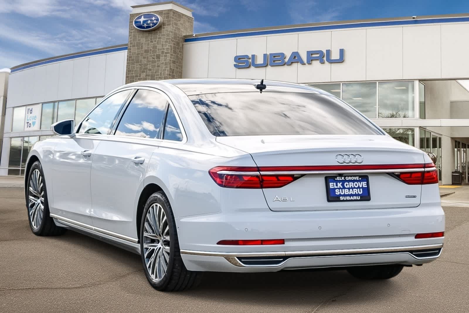 Thumbnail: 2019 Audi A8 - 2