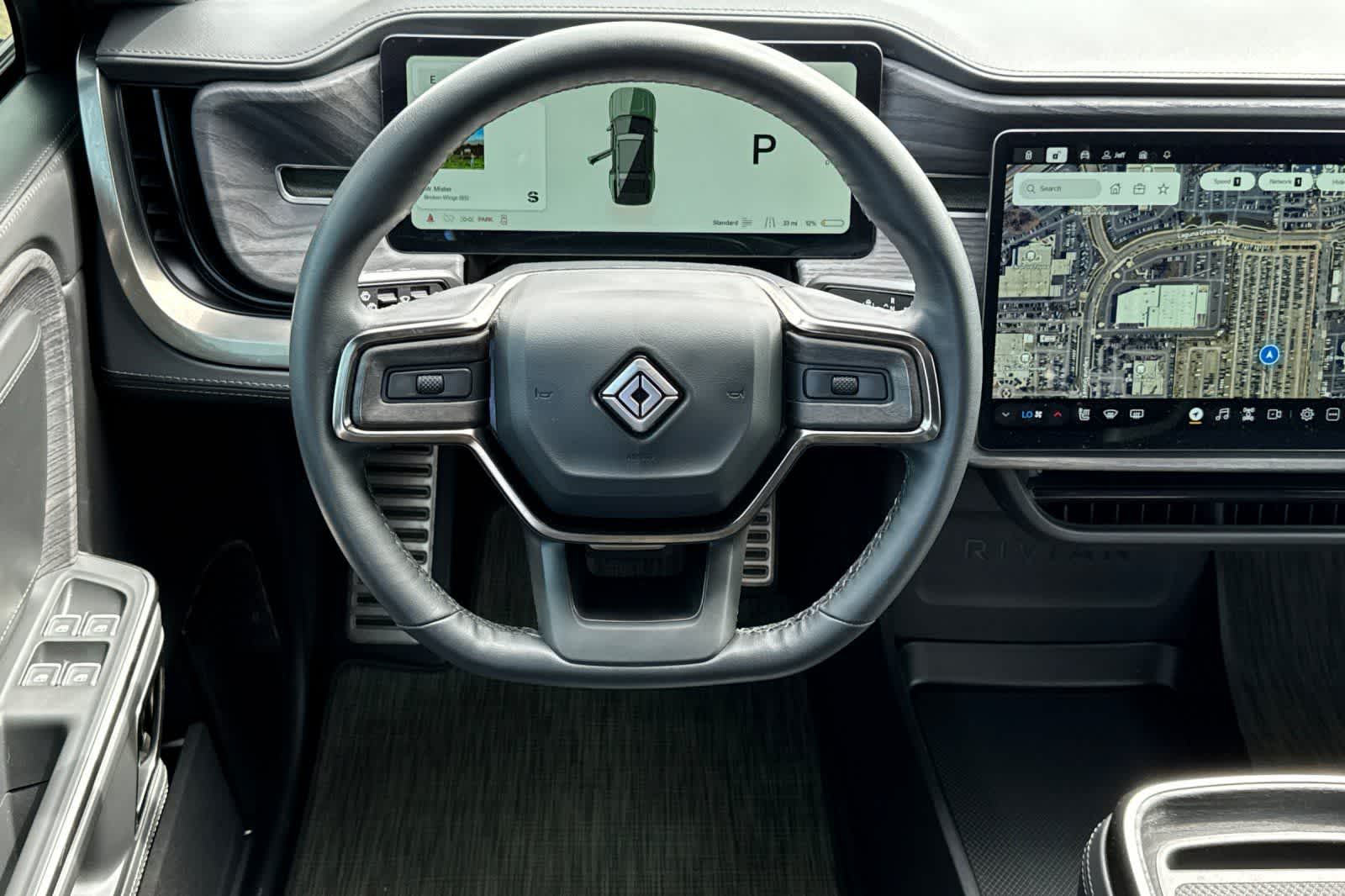 Thumbnail: 2023 Rivian R1S - 14