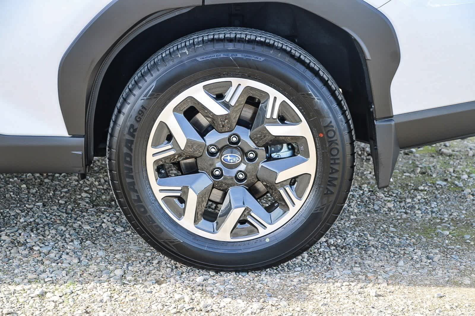 Thumbnail: 2025 Subaru Forester - 9