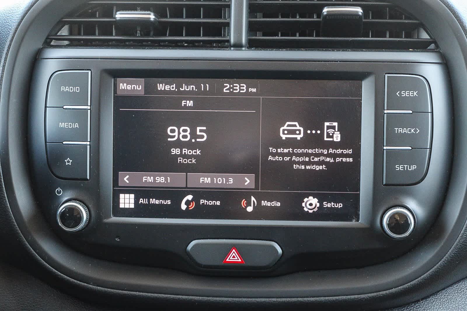 2023 Kia Soul LX 14