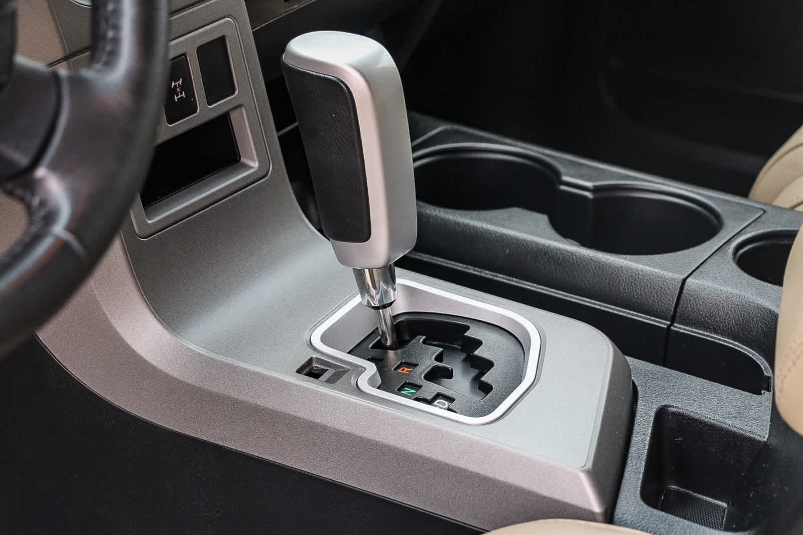 Thumbnail: 2012 Toyota Sequoia - 21