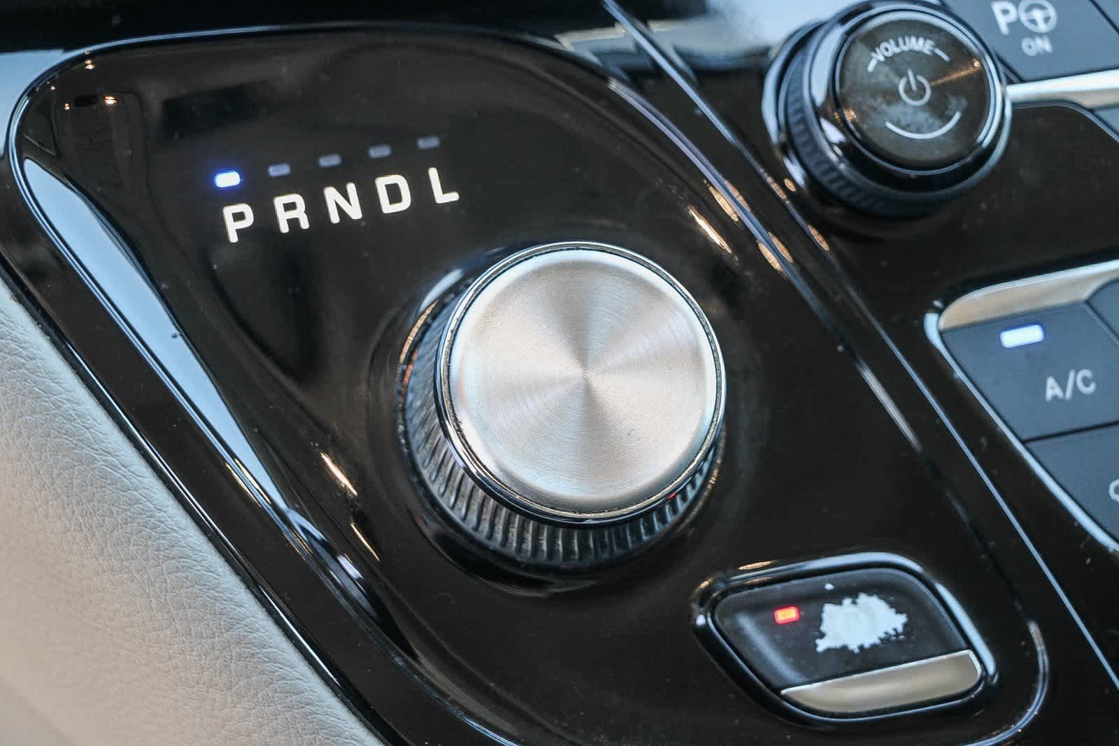 Thumbnail: 2019 Chrysler Pacifica - 22