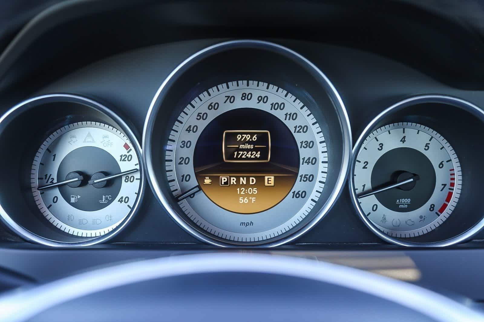 Thumbnail: 2012 Mercedes-Benz C-Class - 18