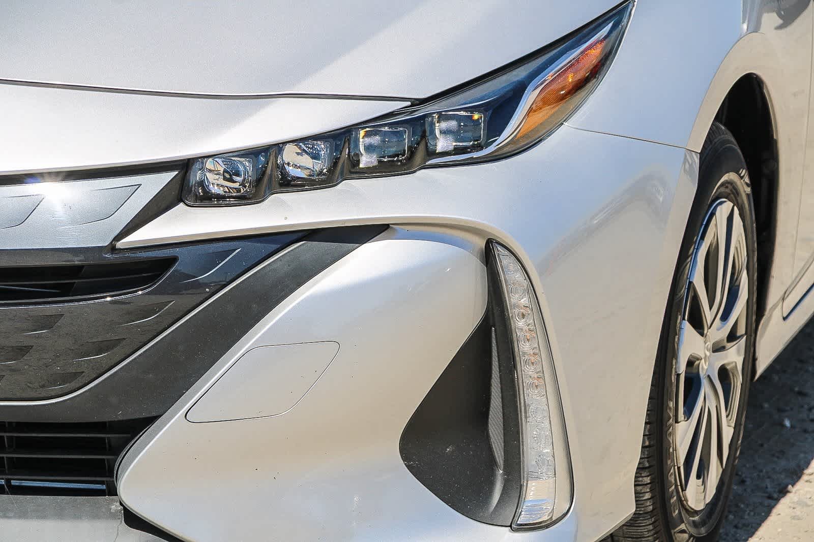 Thumbnail: 2022 Toyota Prius Prime - 7