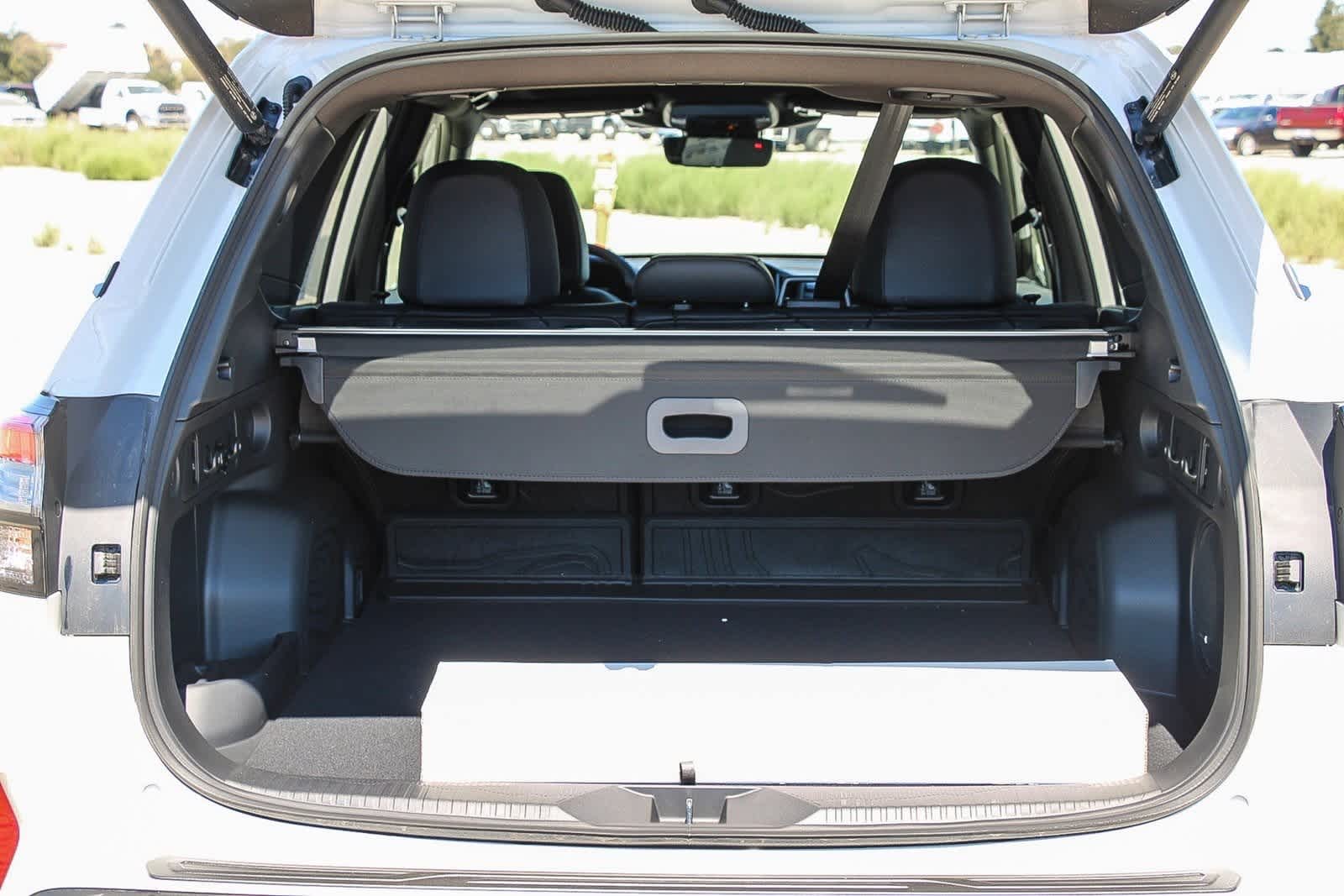 Thumbnail: 2025 Subaru Forester - 24