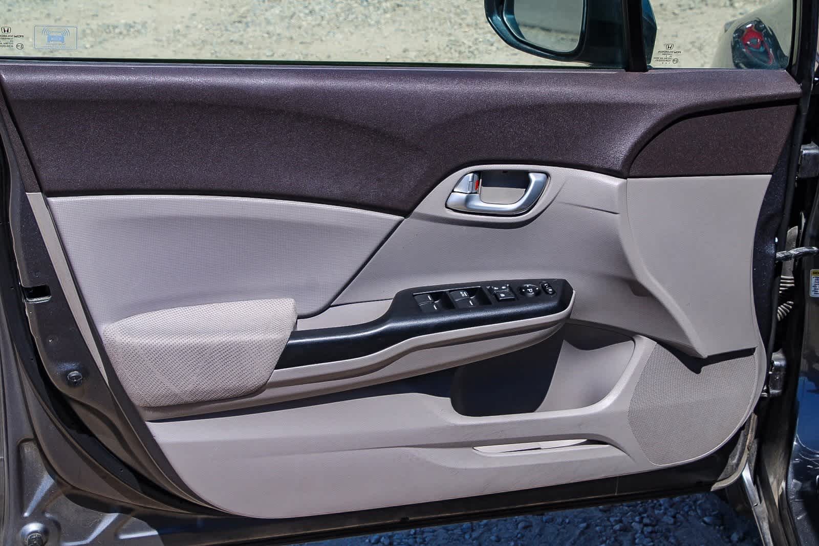 Thumbnail: 2012 Honda Civic - 18