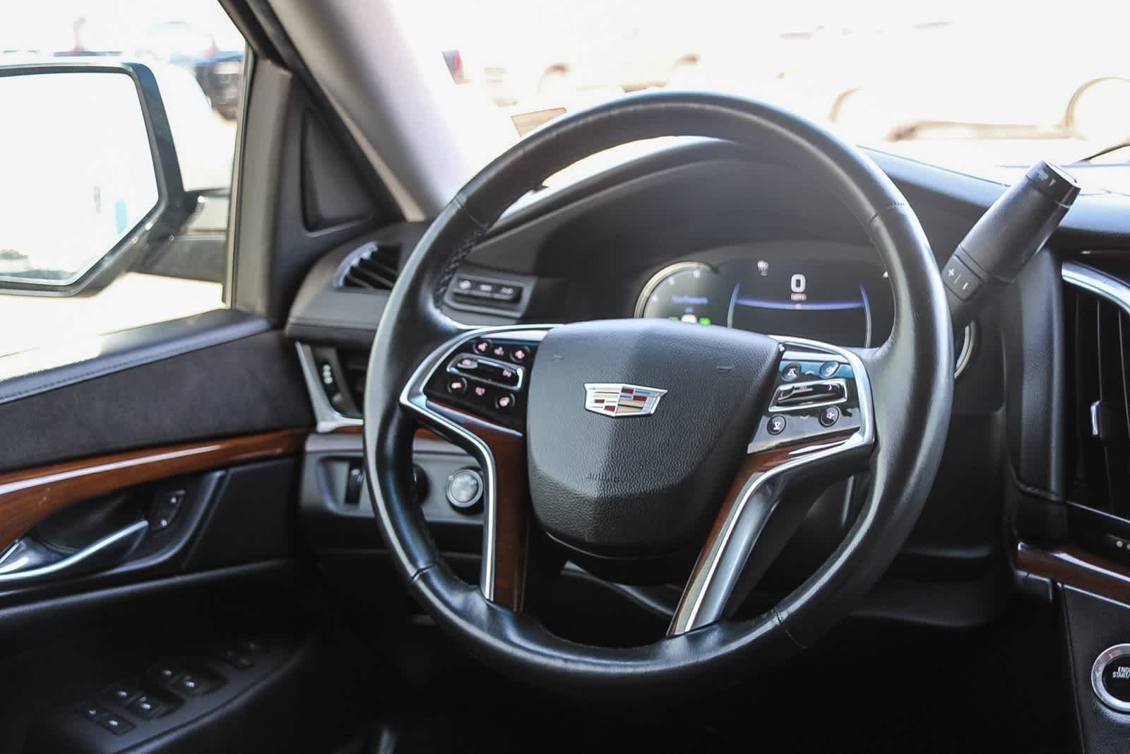 Thumbnail: 2017 Cadillac Escalade - 14