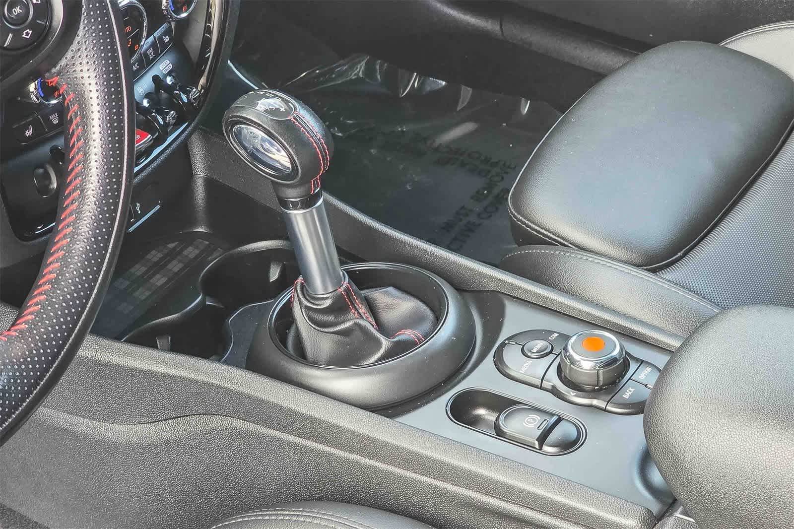 Thumbnail: 2019 MINI Cooper Clubman - 18