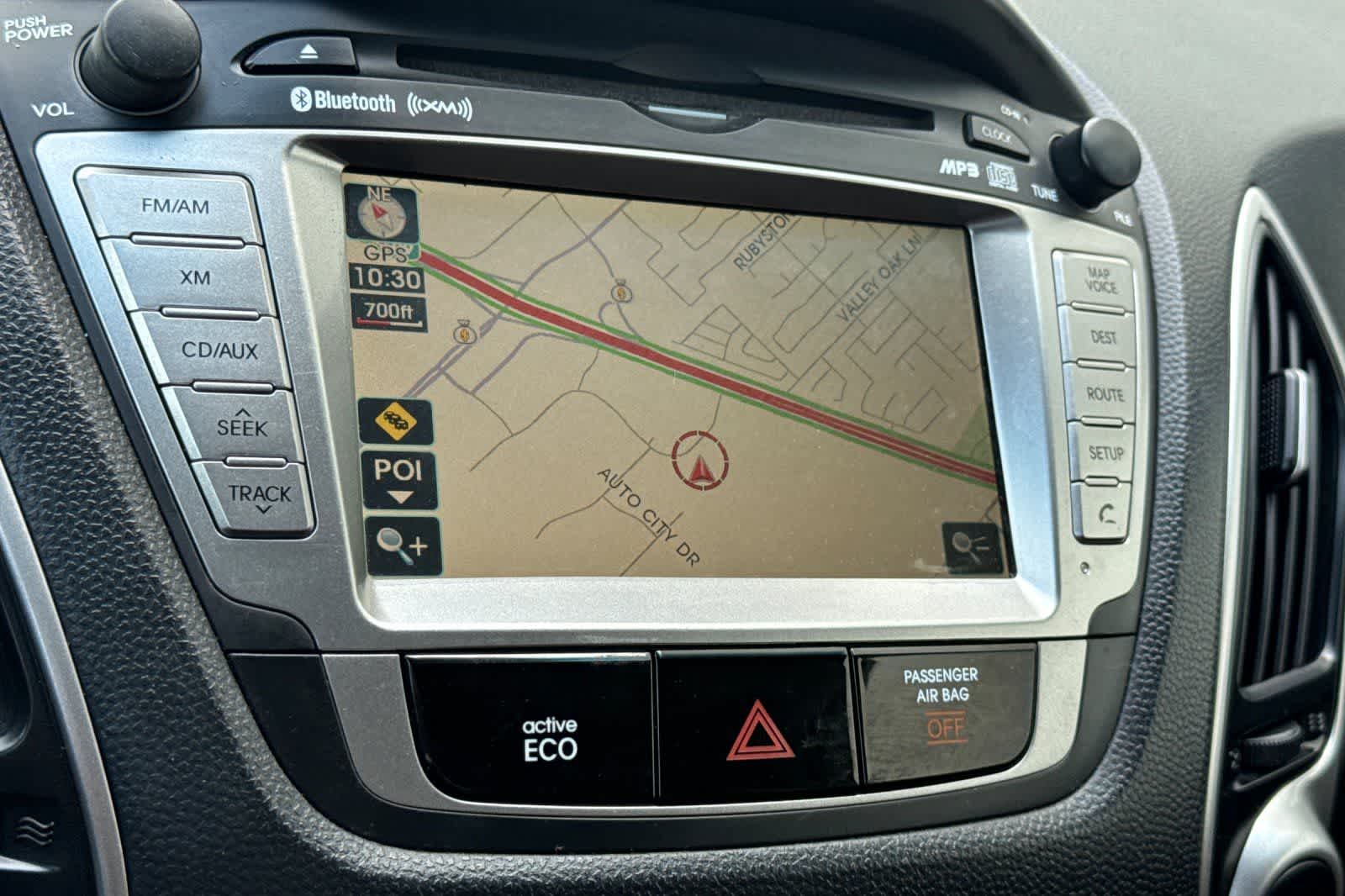 Thumbnail: 2012 Hyundai Tucson - 20