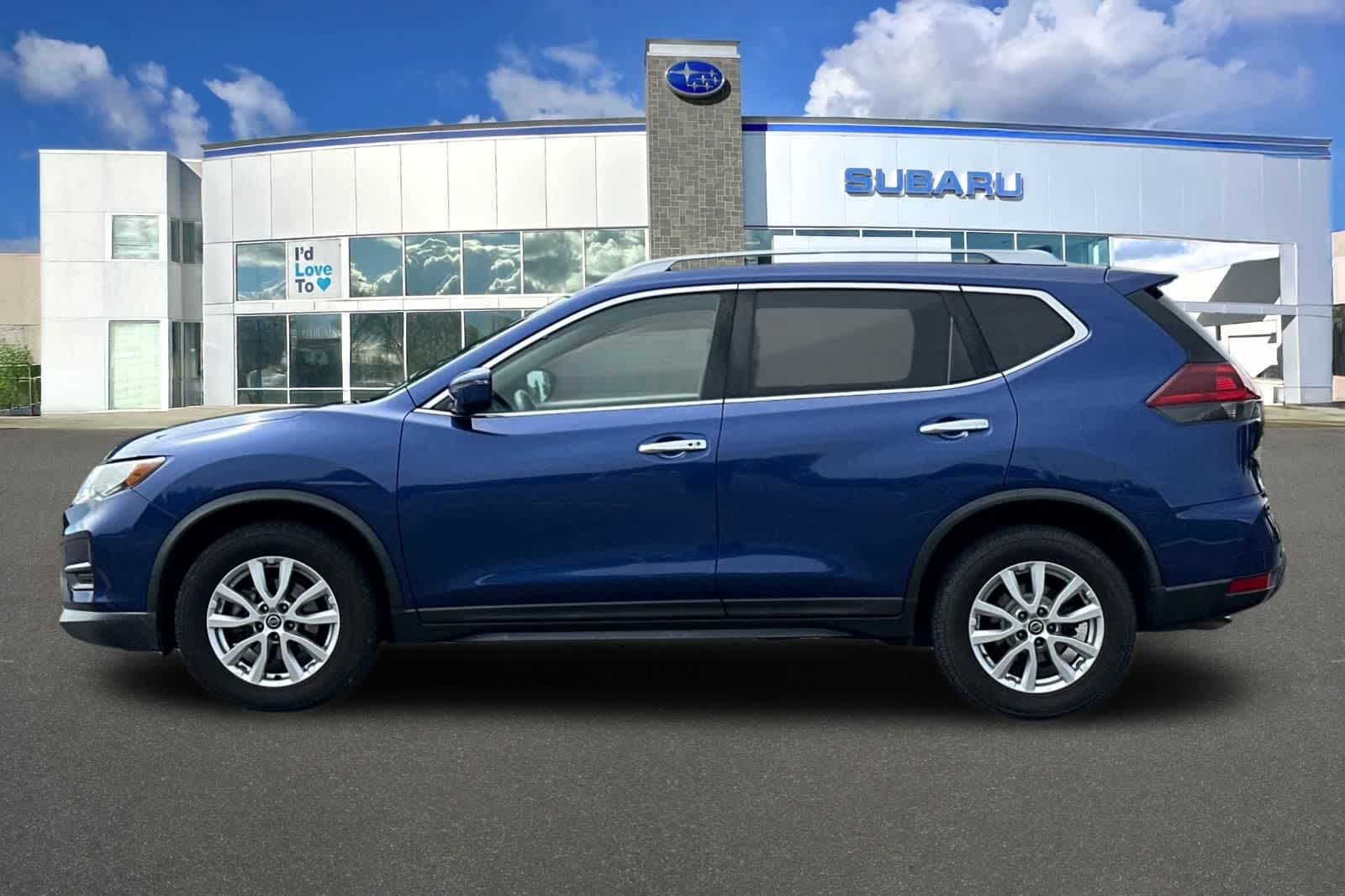 Thumbnail: 2020 Nissan Rogue - 9