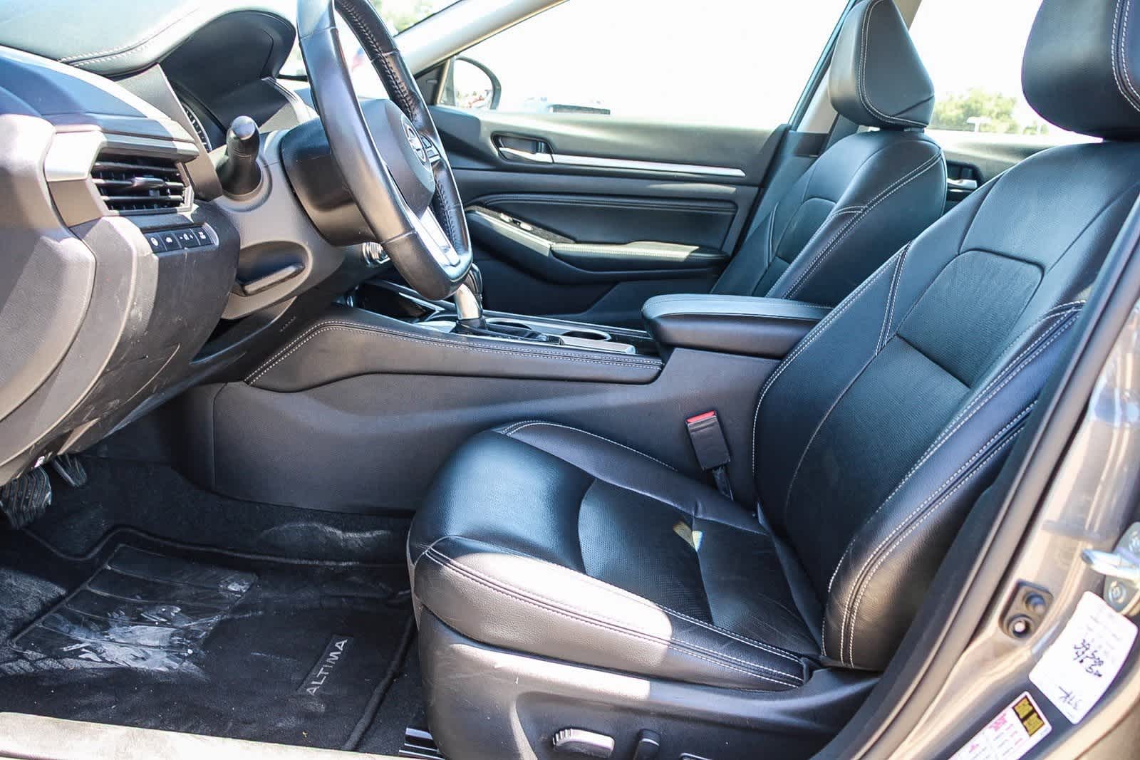 2023 Nissan Altima SL 17