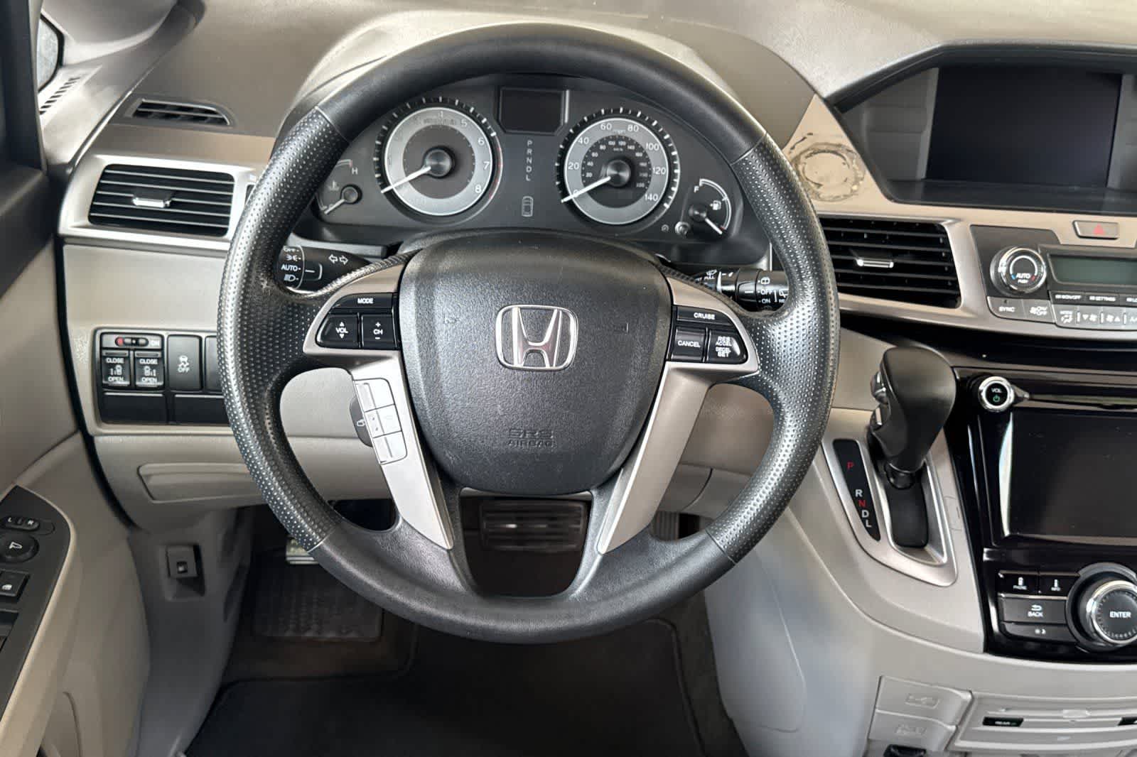 Thumbnail: 2016 Honda Odyssey - 14