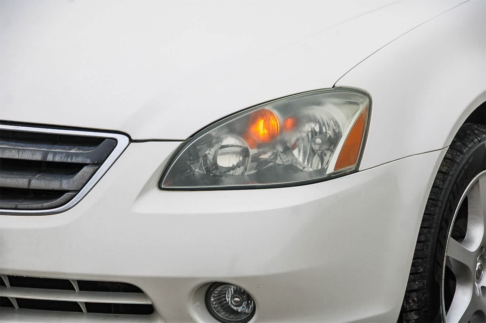 Thumbnail: 2004 Nissan Altima - 8