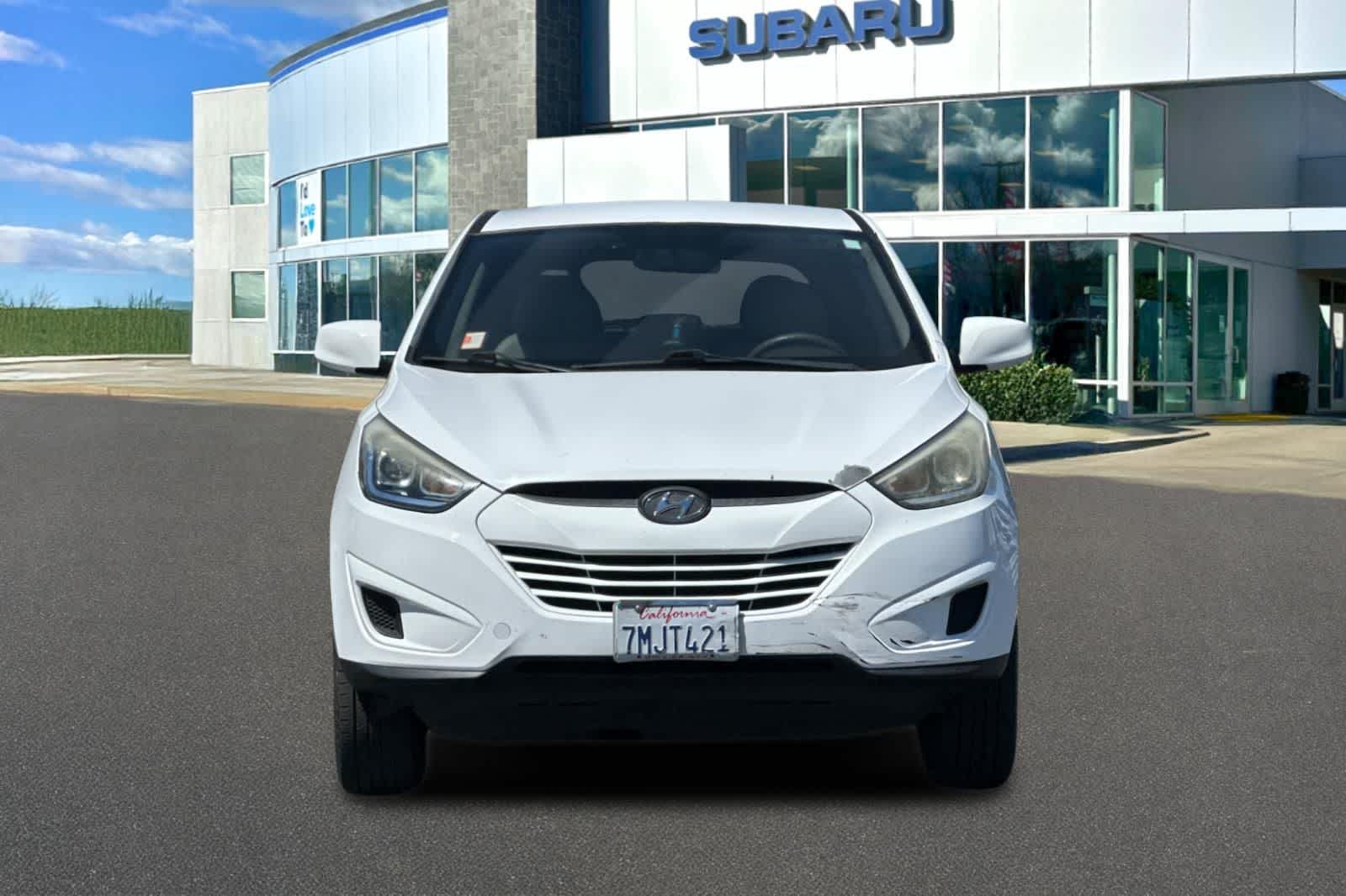 Thumbnail: 2015 Hyundai Tucson - 10
